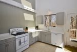 Gorgeous newly remodeled kitchen with quartz counters